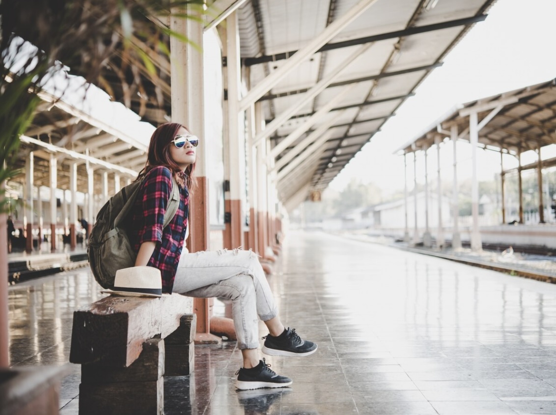 Students can study at Changi Airport "if they need somewhere without sleeping ah peks" — Gwee Li Sui